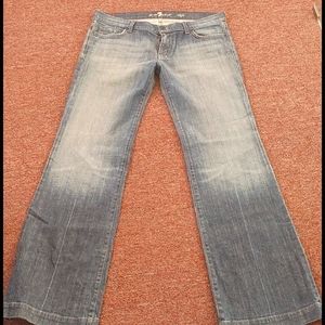 Gently used 7 of Mankind Jeans Dojo